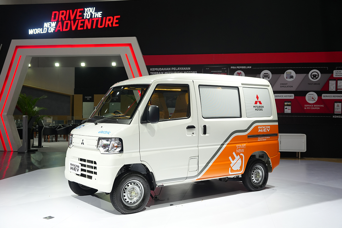 軽商用電気自動車の三菱ミニキャブ・ミーブのインドネシアにおける生産