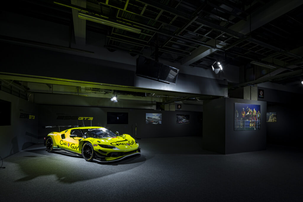 展示されたGT3規格のレーシングカー「296GT3」