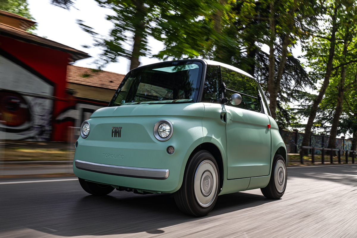 フィアットの往年の名車「トポリーノ」が超小型EVとして復活！ - カー