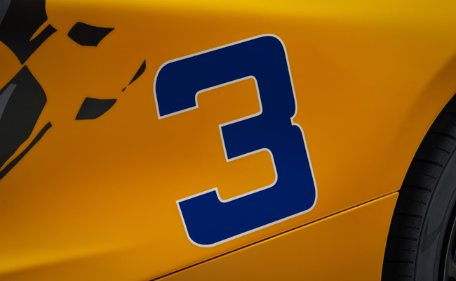 ▲車名の「3」は1974年のインディ500を制したジョニー・ラザフォード選手のM16Dのカーナンバーに由来