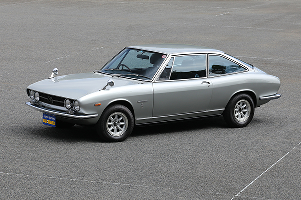 20世紀名車】名匠G・ジウジアーロの流麗な造形。'72いすゞ117クーペの