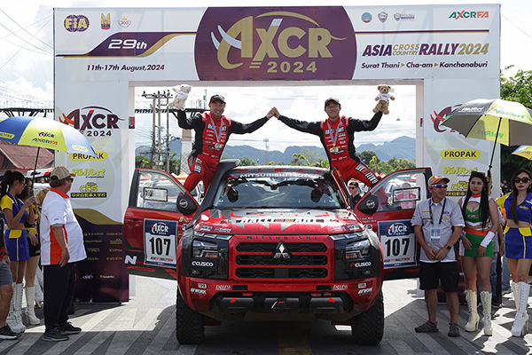 アジアクロスカントリーラリー2024で「チーム三菱ラリーアート」田口