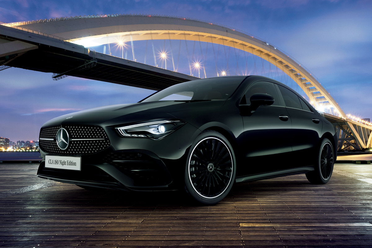 再度値引き。希少カールソン１９inch ほぼ新品ベンツ用 Aクラス CLA 再度値引き。希少カールソン19inch ほぼ新品ベンツ用 Aクラス CLA