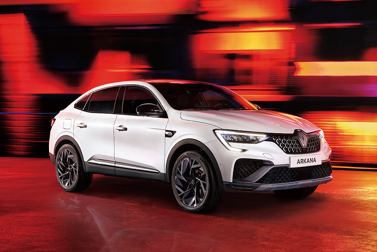 ルノー・アルカナが商品改良。アルピーヌの名を冠した新グレードを設定 [CAR and DRIVER]