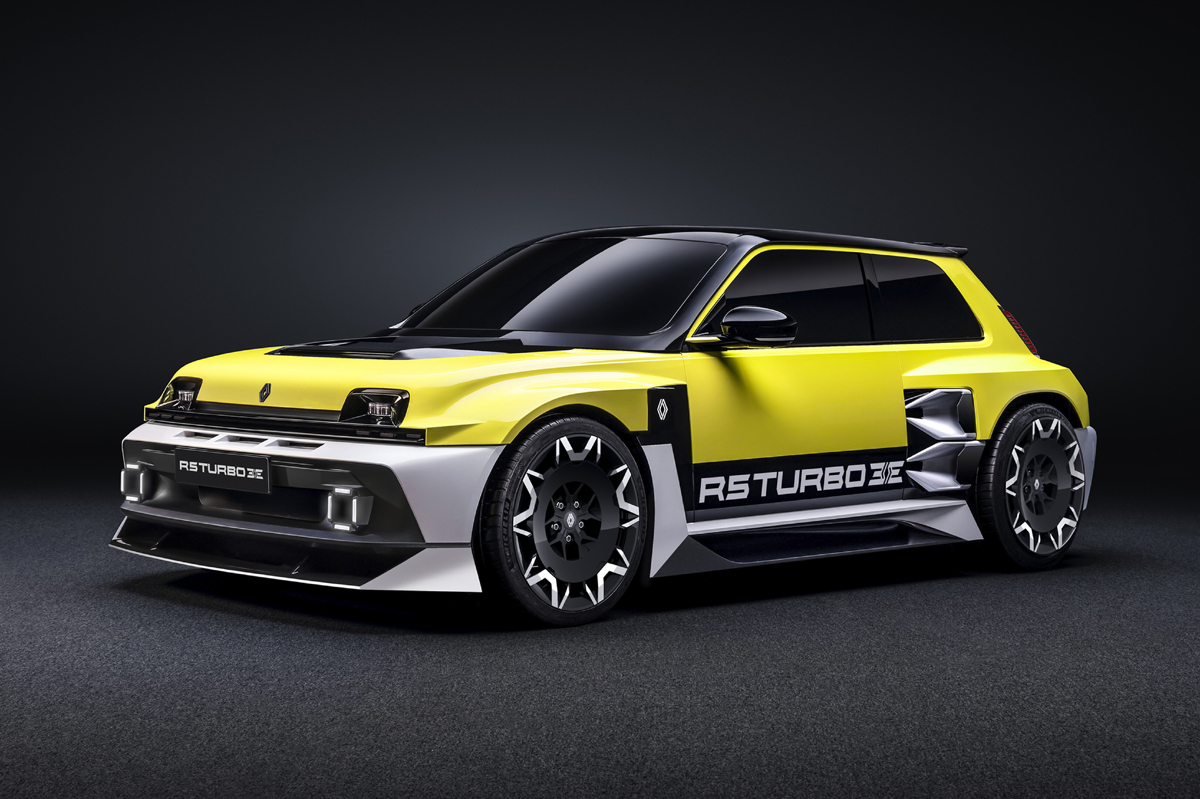ルノーサンク 往年のラリーマシンのルノー5ターボが電気自動車となって復活！ - カー・アンド・ドライバーonline [CAR and DRIVER]