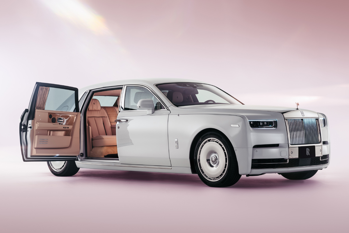 日本の春の風物詩“花見”からインスピレーションを受けたロールス