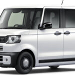 ▲ホンダN-BOX JOY モノトーン（FF）　車両価格は従来の184万4700円から189万9700円にアップ