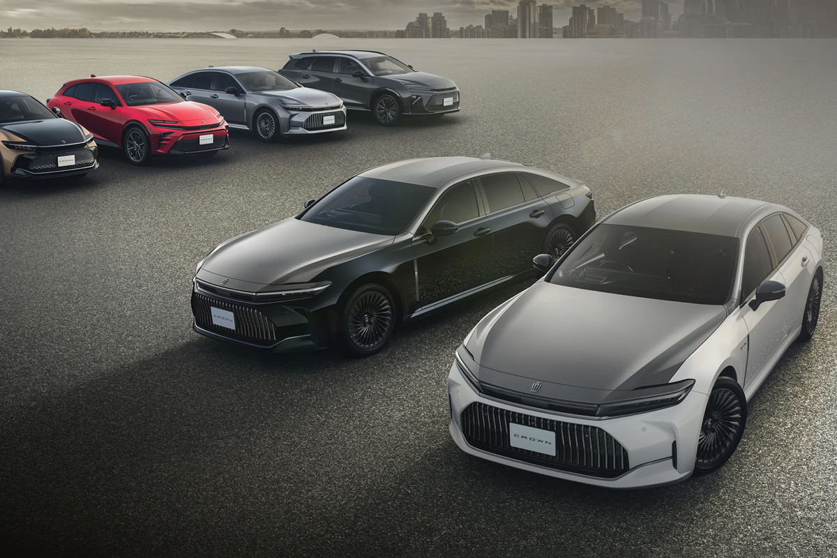 トヨタ・クラウンのセダンに2タイプの魅惑的な特別仕様車が登場