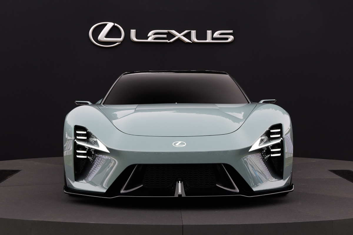 近未来のレクサスLFAの姿を想起させる次世代スポーツモデルのコンセプトカー「レクサス・スポーツ コンセプト」が公開