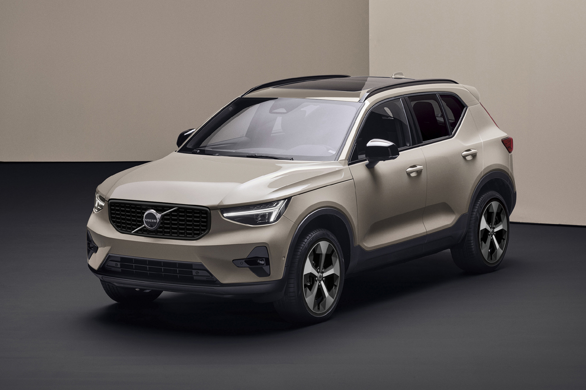 艶やかなブラックアクセントがスタイリングを引き締めるXC40の特別仕様車が登場