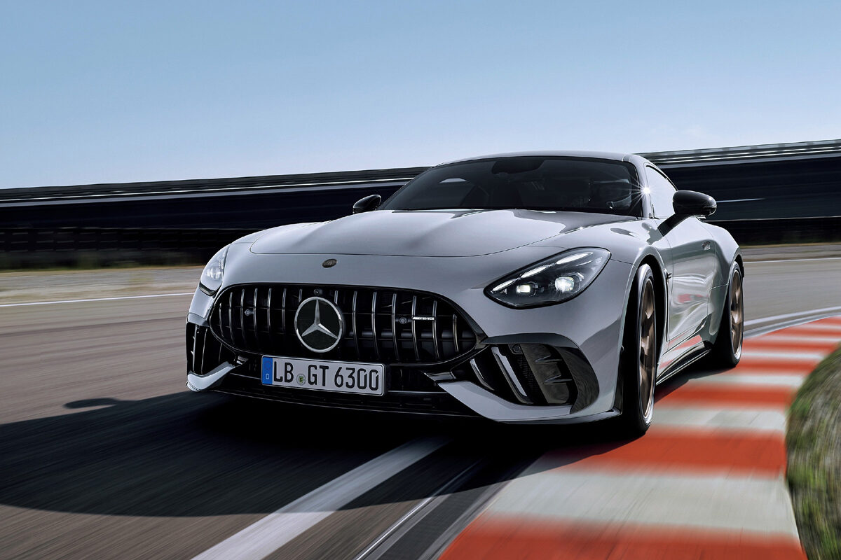 サーキットでのパフォーマンスを追求したメルセデスAMG GTクーペのハイパフォーマンスモデル「メルセデスAMG GT 63 PRO 4MATIC+クーペ」が日本デビュー