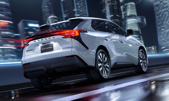 ▲リチウムイオンバッテリーの総電力量を従来の71.4kWhから74.7kWhを拡大するとともに制御の改良を実施。一充電航続距離(WLTCモード)はFWD車で従来の567kmから746kmに、AWD車で従来の487kmから687kmに延長する