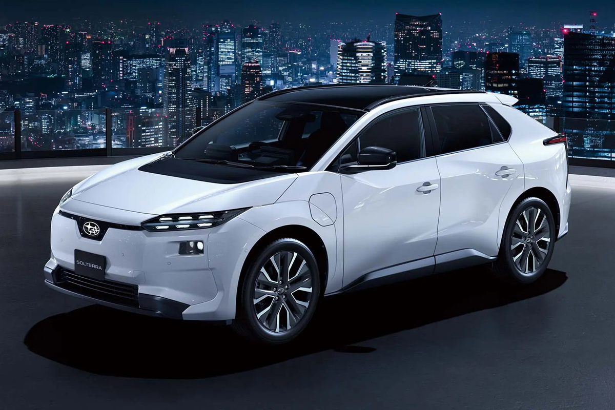 SUBARUソルテラが内外装の一部デザインと電池・充電性能を刷新。車両価格も大幅ダウン