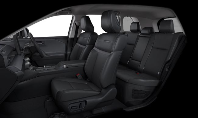 ▲Zグレードはシート表皮に合成皮革/パーフォレーション&ステッチ付を採用。快適温熱シート(運転席・助手席/3段階温度設定+後席左右)や前席シートベンチレーション、運転席オートスライドアウェイなどの機能を配備