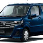▲スズキ・ワゴンR・ZL（2WD）　価格：5MT143万円／CVT143万円　全長3395×全幅1475×全高1650mm　ホイールベース2460mm　車重MT750／CVT770kg　乗車定員4名　WLTCモード燃費MT25.1／CVT24.2km/リットル　写真のボディカラーはノクターンブルーパール