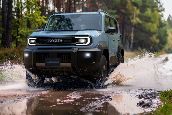 【2026気になるクルマ】ジャストサイズの「本格ヨンク」誕生。トヨタ・ランドクルーザーFJは2.7リッターエンジンとラダーフレームでタフさを追求