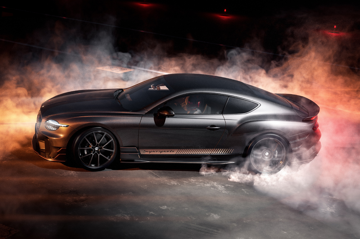ベントレーが“かつてないドライバー重視”を謳うコンチネンタルGTのハイパフォーマンスモデル「スーパースポーツ」を発表