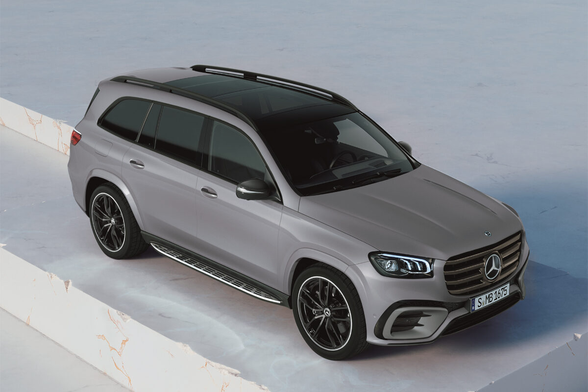 メルセデス・ベンツGLSのベースモデル「GLS 450d 4MATIC」がブラックのアクセントパーツを纏ったうえで名称を「GLS 450d 4MATICナイトエディション」に変更