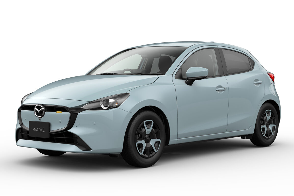 マツダ2が人気装備の標準化をメインに据えて車種展開を刷新