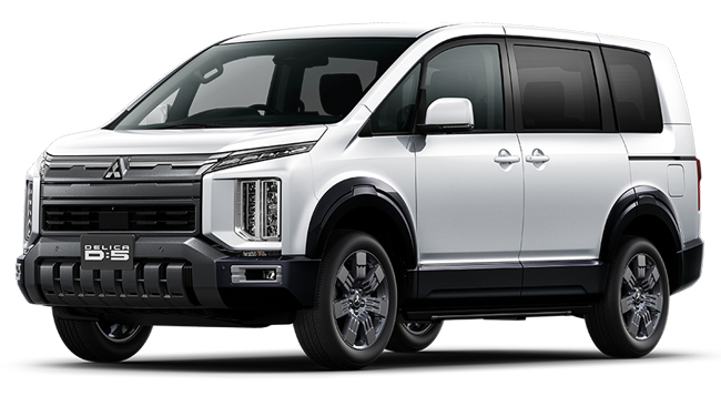 ▲三菱デリカD:5・G 価格:451万円 全長4800×全幅1815×全高1875mm ホイールベース2850mm 車重1950~1960kg 乗車定員7/8名 WLTCモード燃費12.9km/リットル 先行予約では全体の内の3%がベーシック仕様のGグレードを選択