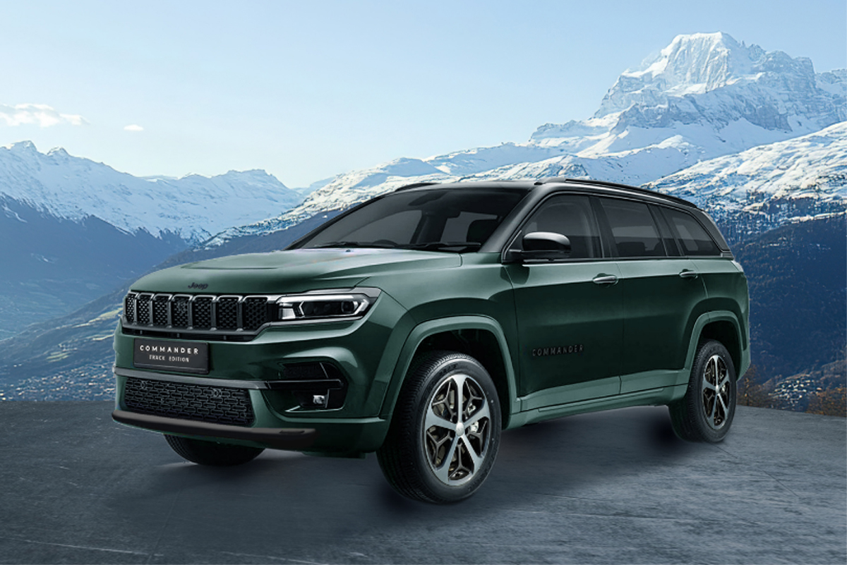 テクノグリーンとパールホワイトの外装色にダークトーンの専用パーツやテュペロブラウン＆ブラックの内装を配したジープ・コマンダーの限定車「トラックエディション」が日本上陸