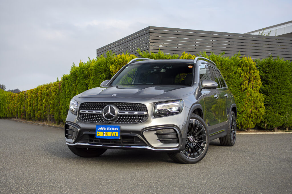 メルセデス・ベンツGLB 200d 4MATICS Urban Stars／価格：8DCTC　738万円。Urban Starsは従来オプションだった人気装備を標準化したお買い得モデル。写真のGLB220d（738万円）と1.4リッターターボを搭載したGLB180（684万円）を設定する。写真のボディカラーはマウンテングレー（op10万1000円）