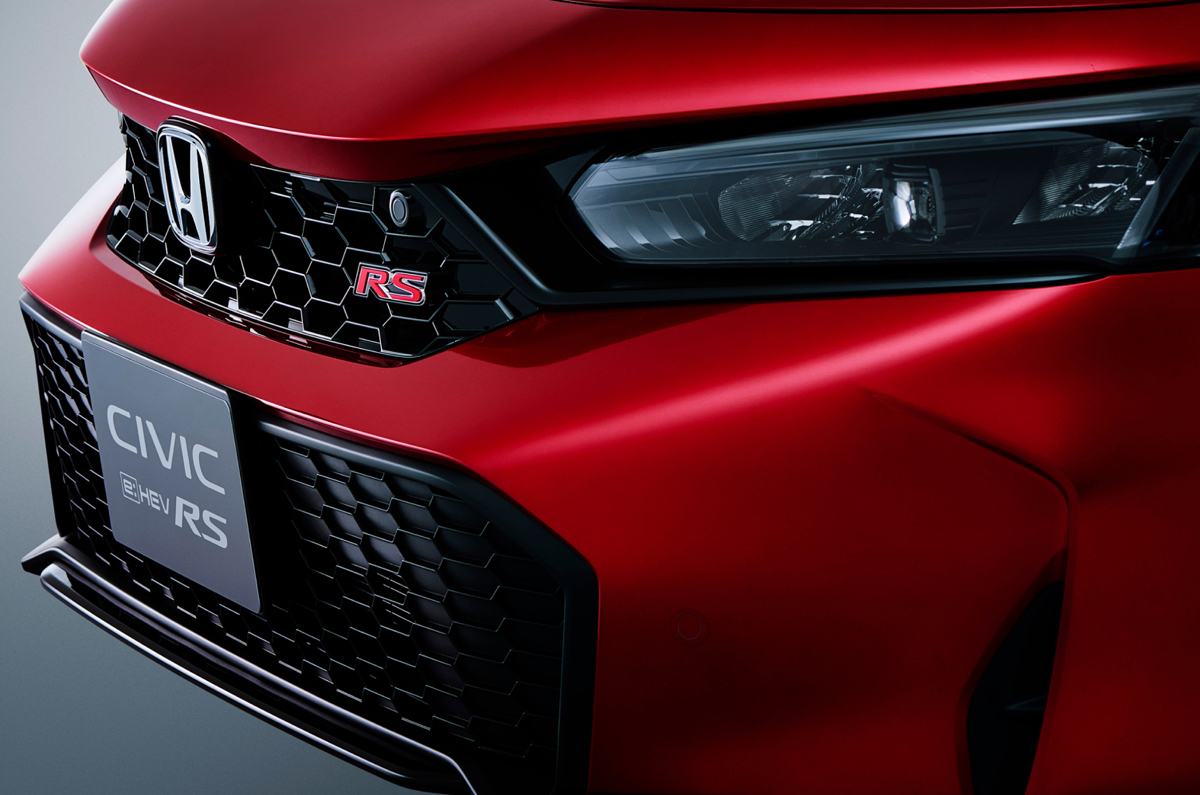 軽快かつ意のままに操る喜びを追求したホンダ・シビックe:HEV RSの先行情報が公開。発売は2026年6月を予定