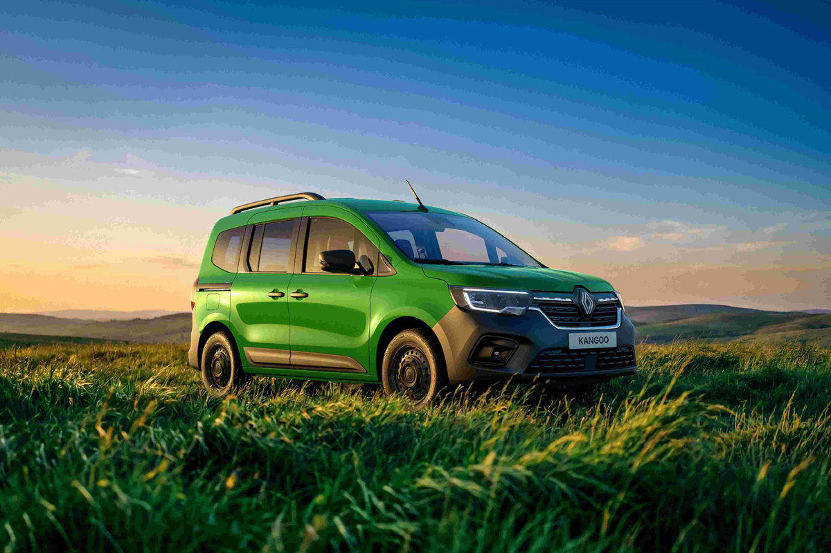 新緑がまぶしいフランスの森をイメージしたルノー・カングーの特別仕様車が限定100台で日本上陸