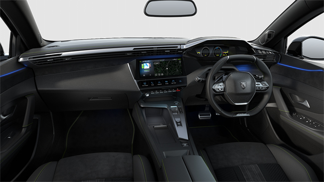 ▲インテリアはプジョー独自設計のi-Cockpitを基調に、デジタルヘッドアップインストルメントパネルやPEUGEOT i-Connect Advancedおよび10インチタッチスクリーン、PEUGEOTミラースクリーン(Apple CarPlay/Android Auto)、革巻小径スポーツステアリングホイール/パドルシフトなどを標準で採用。日本導入モデルのハンドル位置は右