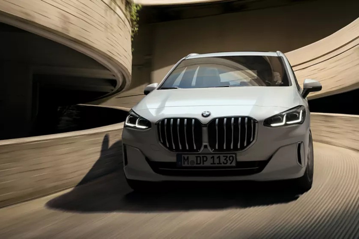 BMW 2シリーズ アクティブツアラーに48Vマイルドハイブリッドシステムモデルの「220iアクティブツアラー」を設定