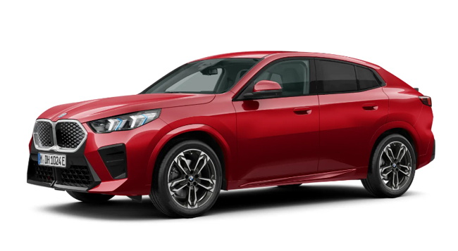 ▲BMW iX2 xDrive30 M Sport 価格:768万円 全長4555×全幅1845×全高1565mm ホイールベース2690mm 車重2050kg 乗車定員5名 パワートレインには140kW/247Nmを発生するモーターを前後に1基ずつと、総電力量66.5kWhのリチウムイオンバッテリーを搭載