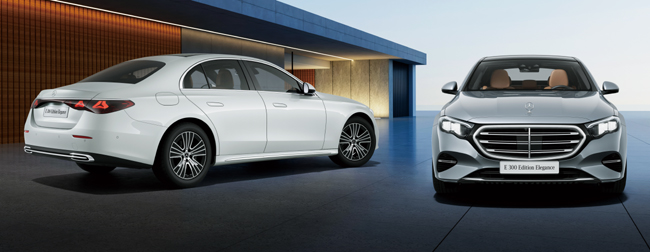 ▲メルセデス・ベンツE 300 Edition Elegance 価格:1089万円 全長4960×全幅1880×全高1465mm ホイールベース2960mm 車重1880kg 乗車定員5名 WLTCモード燃費13.9km/リットル 写真のボディカラーは左:MANUFAKTURオパリスホワイト メタリック/右:ハイテックシルバー メタリック