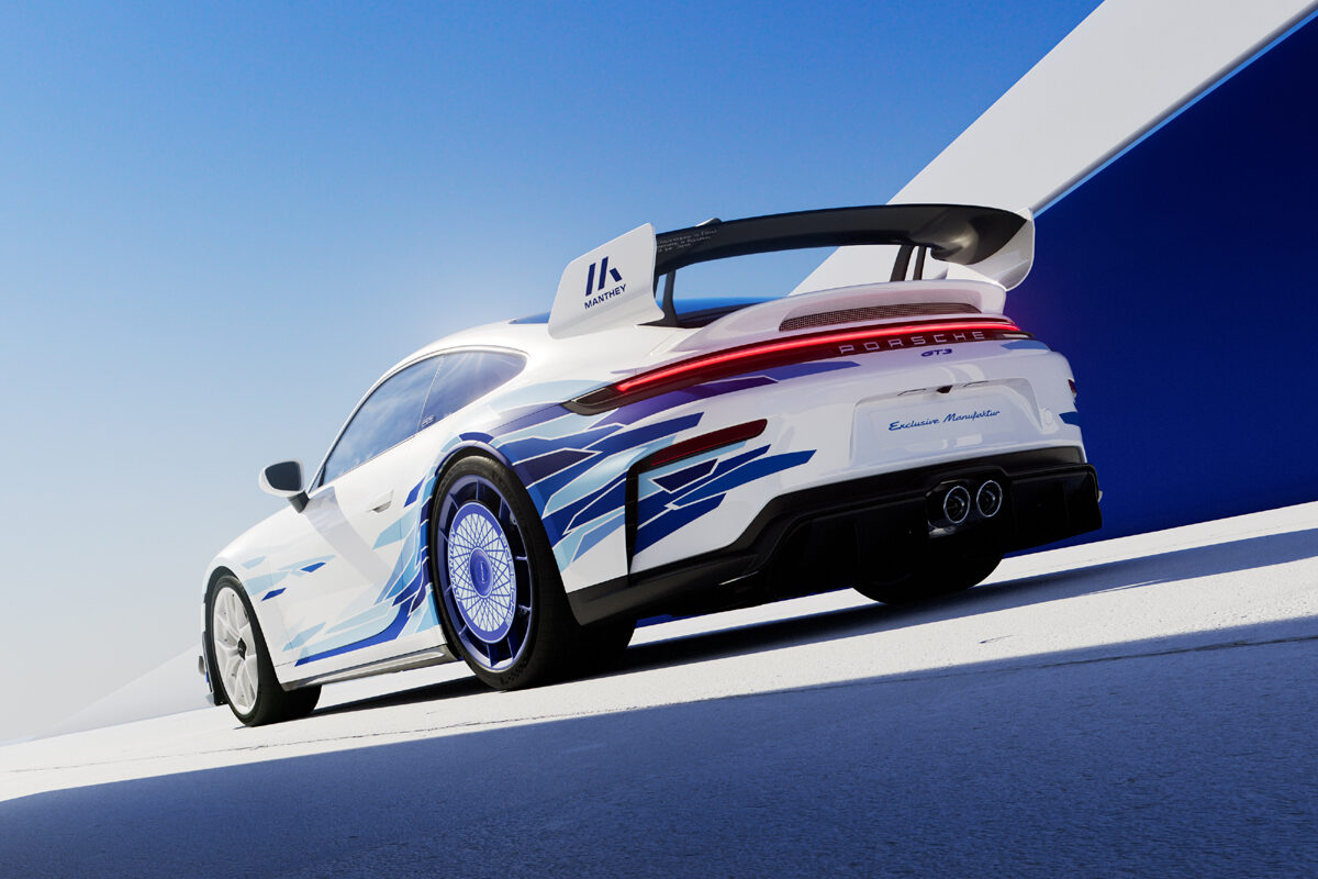 ポルシェ ジャパン設立30周年を記念したドイツ本社との共同開発モデル「911 GT3アルティザンエディション」の予約受注が開始