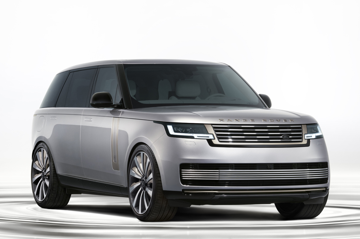 ラグジュアリーさと個性を極めた「SV ULTRA」を新たに加えたレンジローバーの2027年モデルが日本での受注を開始