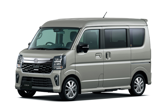 ▲マツダ・スクラムワゴンPZ-S(2WD) 価格:212万1900円 全長3395×全幅1475×全高1910㎜ ホイールベース2430mm 車重1000kg 乗車定員4名 WLTCモード燃費15.1km/リットル 写真のボディカラーはモスグレーメタリック