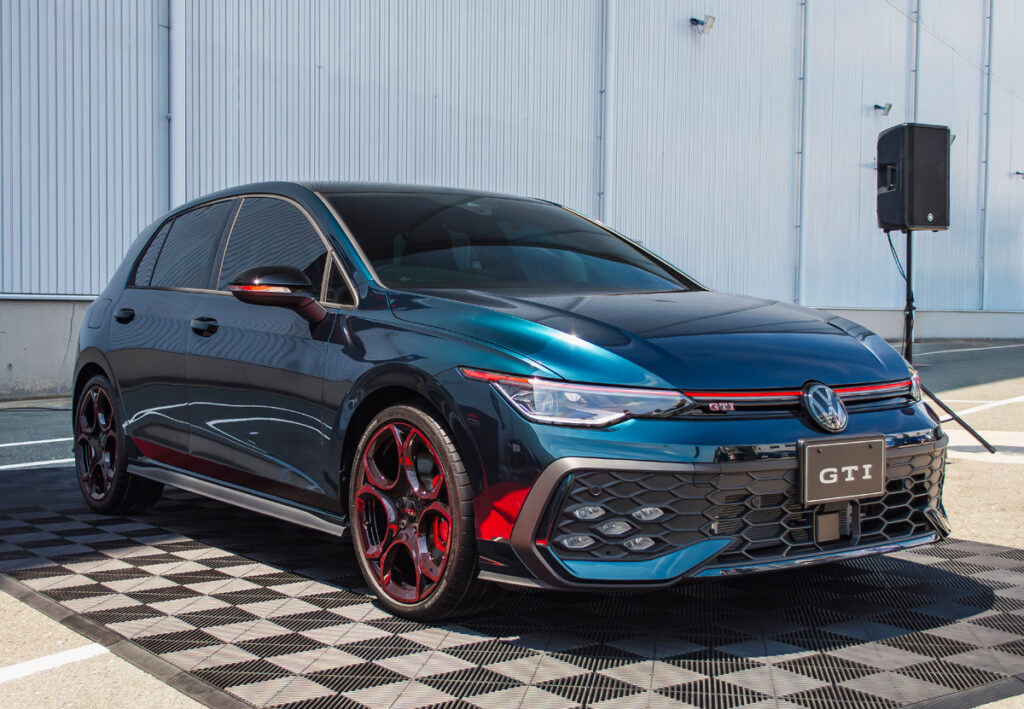 VW Golf GTI 50周年記念限定車(仮)日本仕様