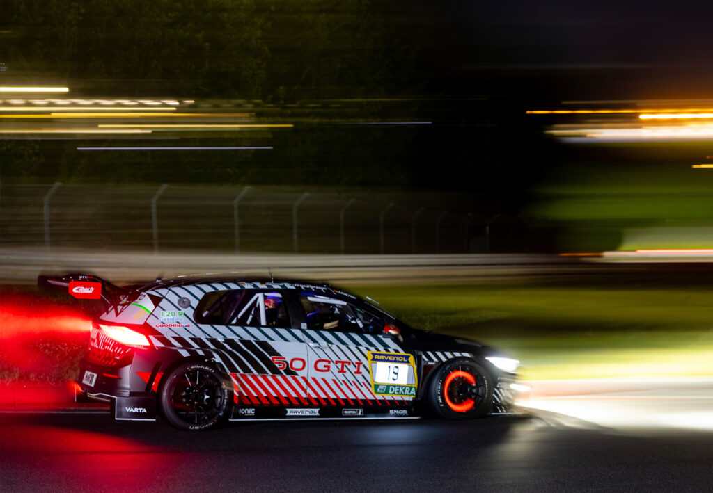 2025年のADACニュルブルクリンク24時間耐久レース、AT3(代替燃料車)クラス優勝を果たしたGolf GTI Clubsport 24h