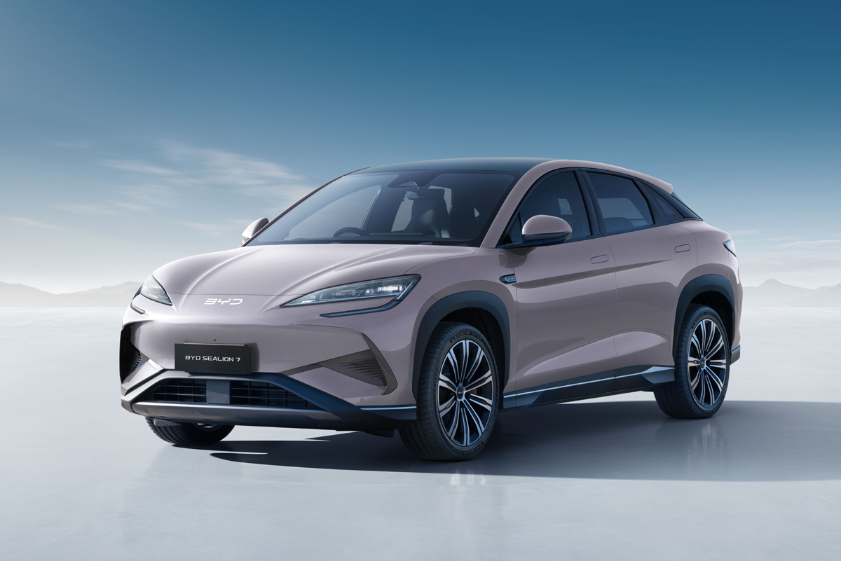 BYDがクロスオーバーSUVスタイルの電気自動車「シーライオン7」をアップデート。特別限定車「シーライオン7 リミテッド」もリリース