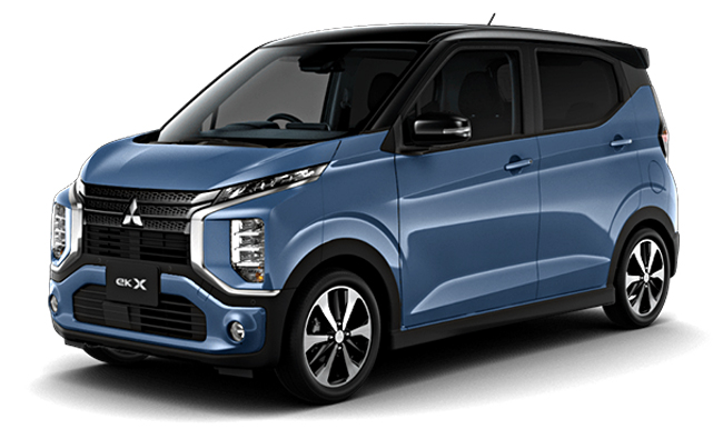 ▲三菱eKクロス・Tプレミアム(4WD) 価格:222万5300円 全長3395×全幅1475×全高1670mm ホイールベース2495mm 車重940kg 乗車定員4名 WLTCモード燃費19.4km/リットル 写真のボディカラーはデニムブルーパール/ブラックマイカ