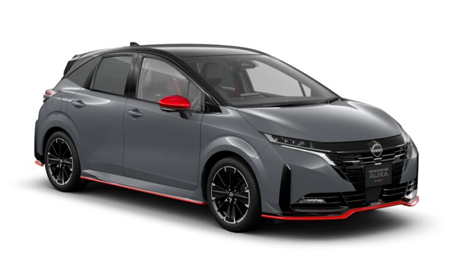 ▲日産ノート オーラNISMO tuned e-POWER 4WD 価格:364万4300円 全長4120×全幅1735×全高1505mm ホイールベース2580mm 車重1390kg 乗車定員5名 写真のボディカラーはステルスグレー/ミッドナイトブラック 2トーン