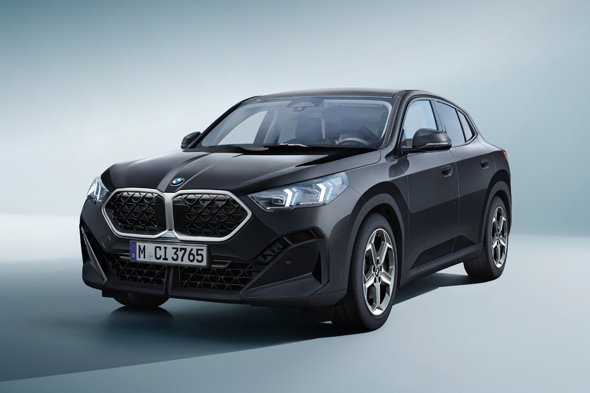 BMW X2に48Vマイルドハイブリッドシステムを採用したガソリンエンジン搭載のエントリーモデル「オリジナル」を新設定