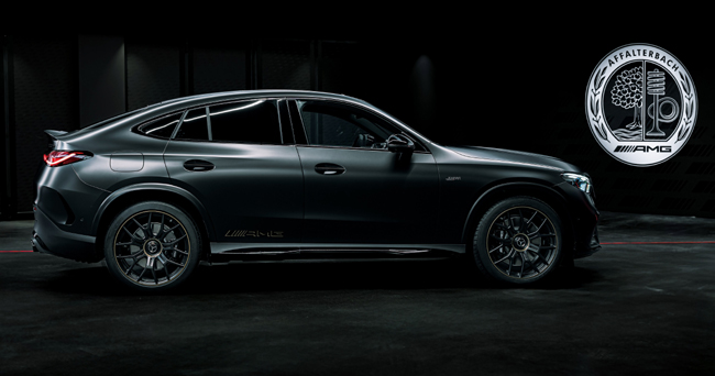▲メルセデスAMG GLC53 4MATIC+クーペ Edition Dark Performance 価格:1585万円 ボディカラーは販売台数70台でオブシディアンブラック(メタリック)を、販売台数30台で50万円高のMANUFAKTUR グラファイトグレーマグノ(マット)(写真)を用意