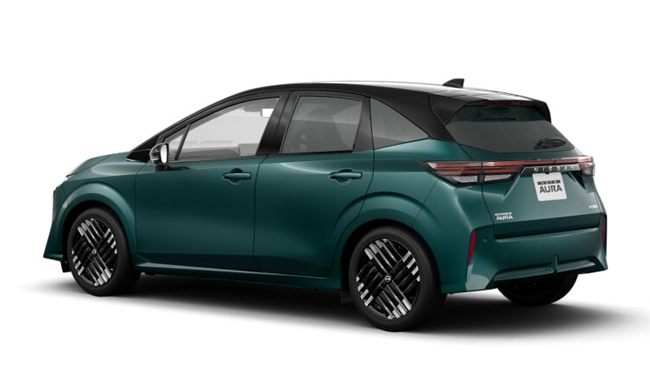 ▲日産ノート オーラ G leather edition(2WD)価格:295万1300円 全長4045×全幅1735×全高1525mm ホイールベース2580mm 車重1270kg 乗車定員5名 WLTCモード燃費27.2m/リットル 写真のボディカラーはフォレストグリーン/ミッドナイトブラック 2トーン