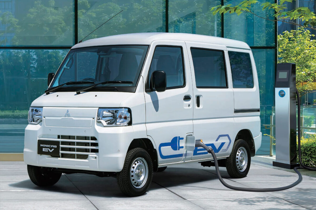 軽商用電気自動車の三菱ミニキャブEVが機能装備をバージョンアップ