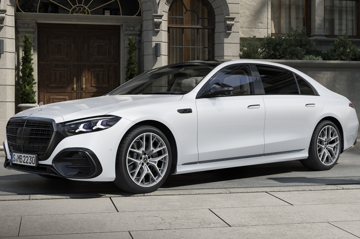 メルセデス・ベンツSクラスにISGを組み込む3リットル直6ガソリンエンジンを搭載した「S 500 4MATIC」グレードを追加